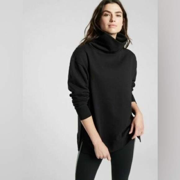 ATHLETA 24/7 Funnel Neck Sweatshirt XS BLACK CYA Fleece Turtleneck Side Slit Top - Picture 3 of 11